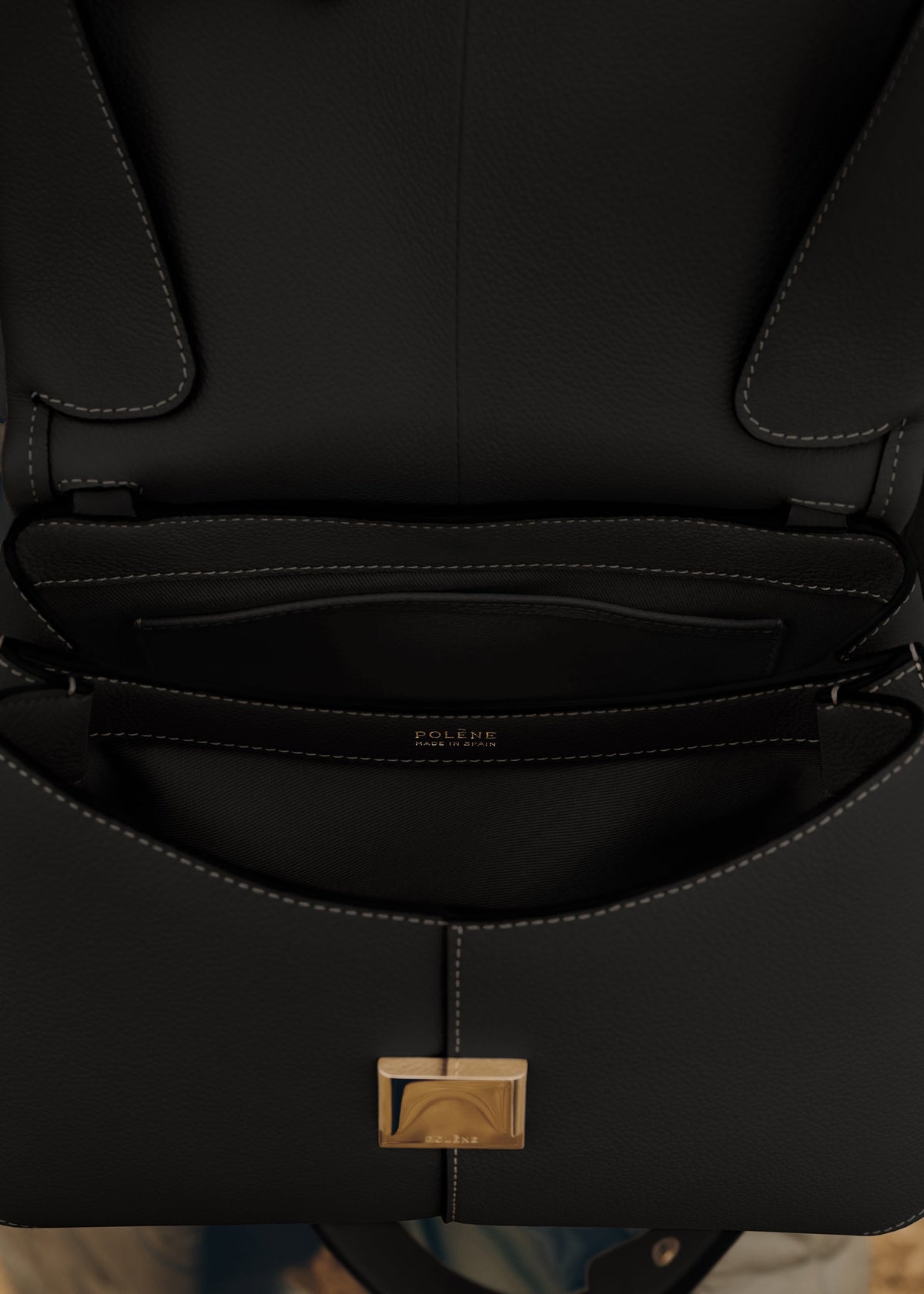 Mokki - Noir Coutures Ecrues Grainé
