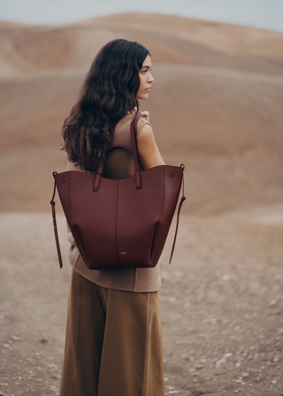 Cyme Tote - Cerise Noire Grainé