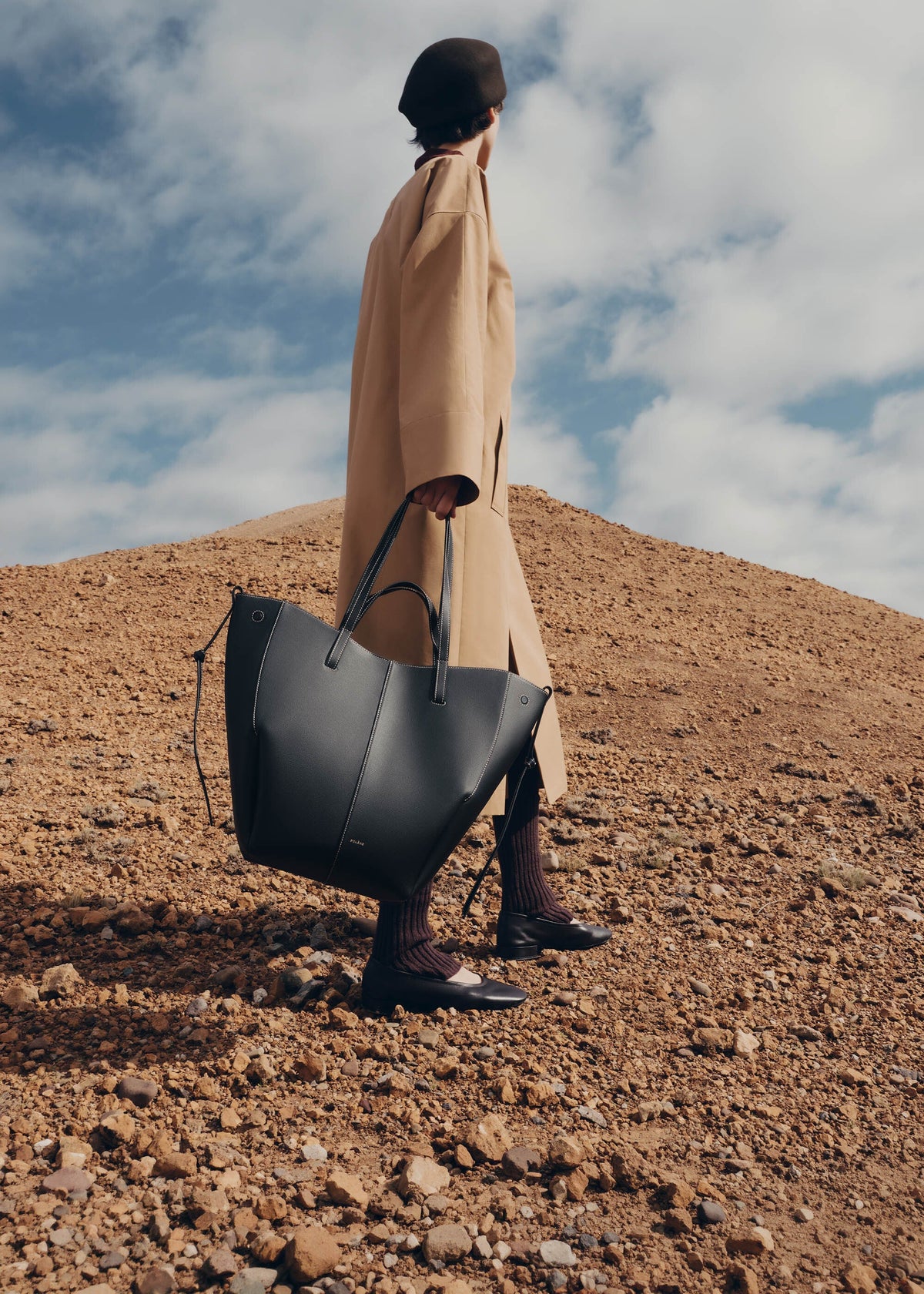 Cyme Tote - Noir Grainé Coutures Écrues